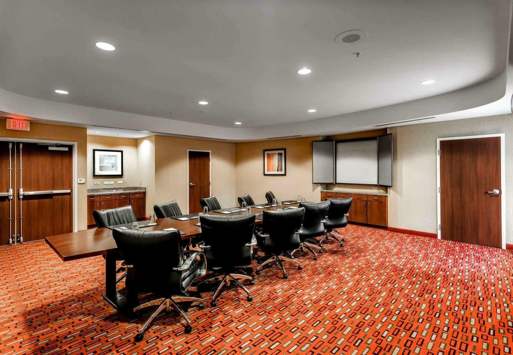 Отель Courtyard Columbus Easton Экстерьер фото